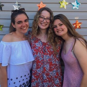 Meet your Posher, Sabrina